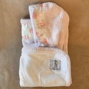 LITTLE GIRAFFE BABY GIRL'S  HOODED TERRY BATH TOWEL in Pink and White